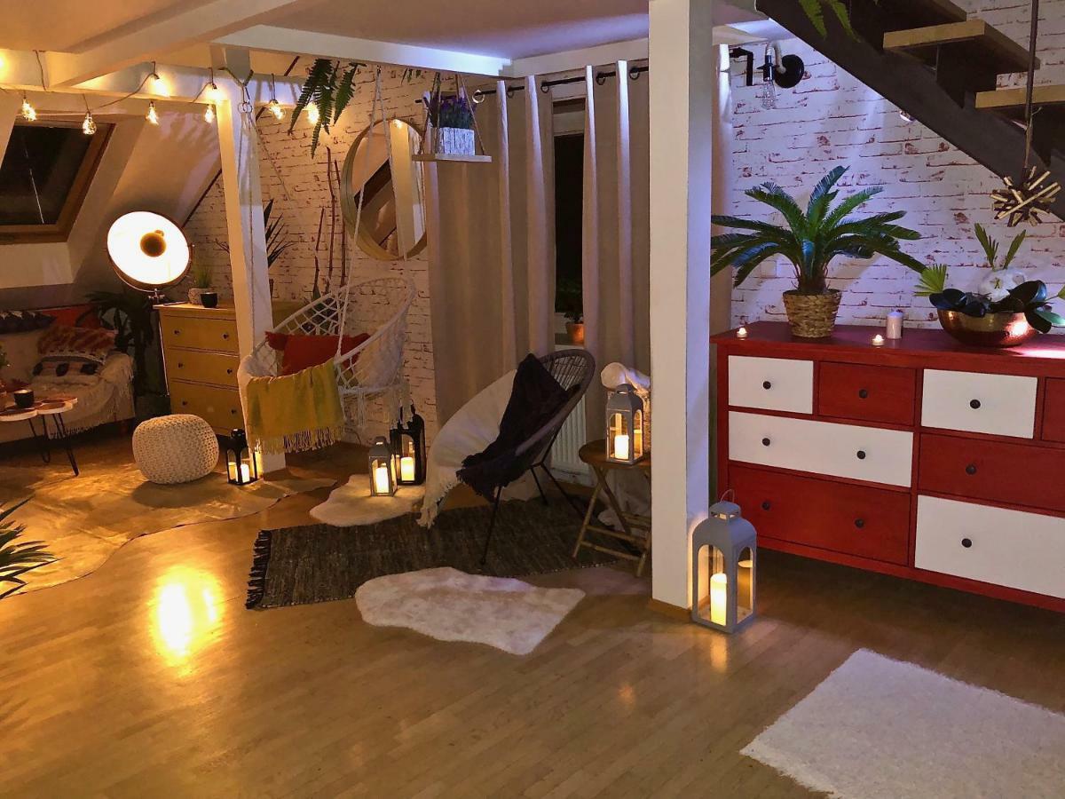 Duplex With Quite Terrace On Wenceslas Sq. Prague Ngoại thất bức ảnh